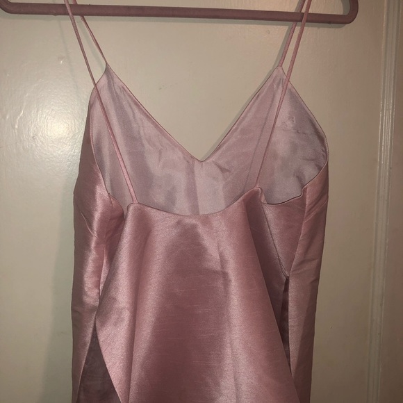 Vivian Chan Pink Tank - Picture 2 of 3